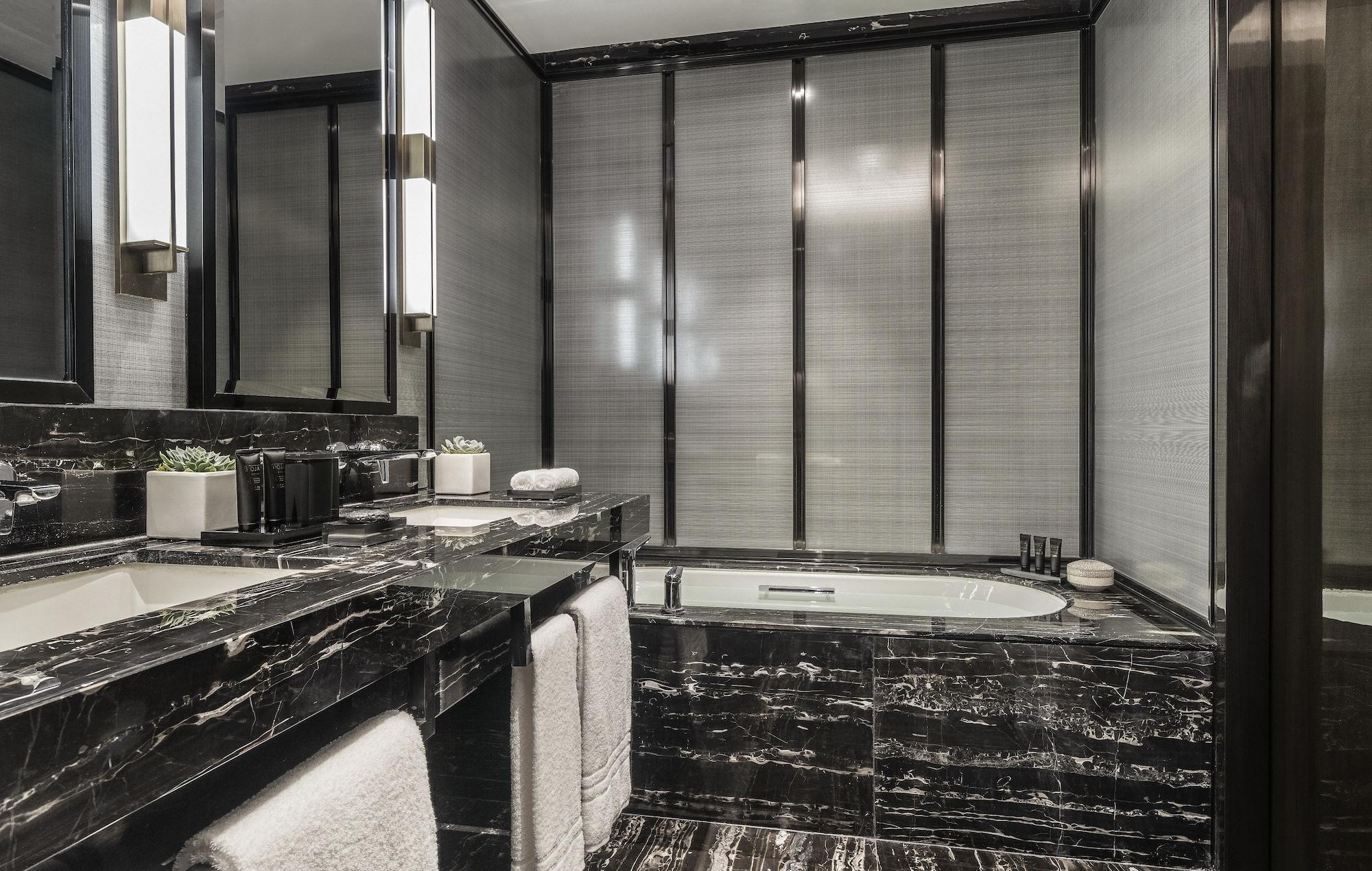 Four Seasons Hotel קואלה לומפור מראה חיצוני תמונה